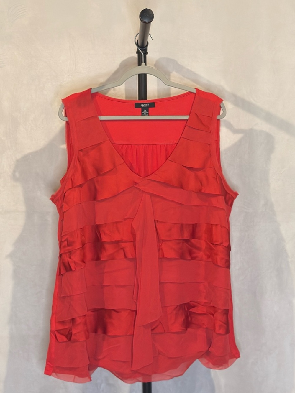 Alfani Red Sleeveless Layered Ruffle Blouse 2X Like New